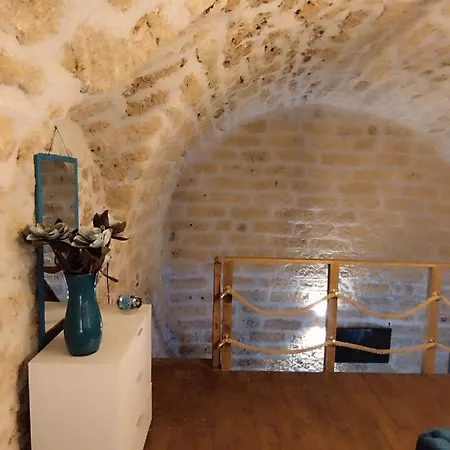 Apartment Ecce Homo Carini